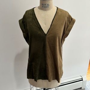 Zara size large olive  color blocked knot top.